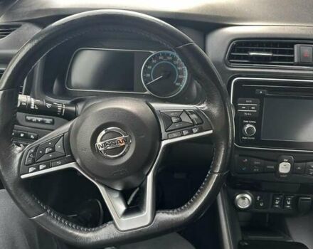 Сірий Ніссан Ліф, об'ємом двигуна 0 л та пробігом 120 тис. км за 12500 $, фото 17 на Automoto.ua
