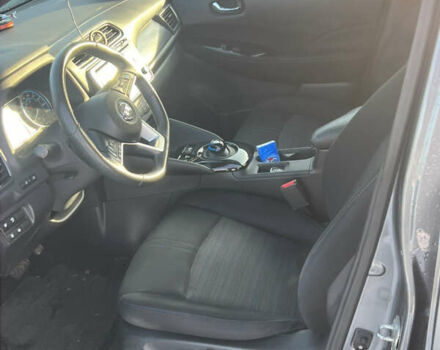 Серый Ниссан Лиф, объемом двигателя 0 л и пробегом 106 тыс. км за 12200 $, фото 14 на Automoto.ua