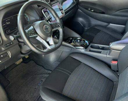 Серый Ниссан Лиф, объемом двигателя 0 л и пробегом 105 тыс. км за 13999 $, фото 6 на Automoto.ua