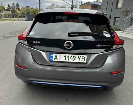 Сірий Ніссан Ліф, об'ємом двигуна 0 л та пробігом 120 тис. км за 12500 $, фото 6 на Automoto.ua