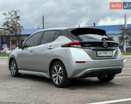 Сірий Ніссан Ліф, об'ємом двигуна 0 л та пробігом 148 тис. км за 13333 $, фото 9 на Automoto.ua