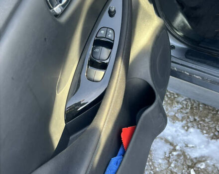 Серый Ниссан Лиф, объемом двигателя 0 л и пробегом 106 тыс. км за 12200 $, фото 15 на Automoto.ua