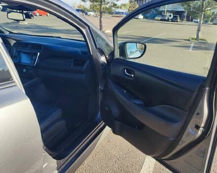 Сірий Ніссан Ліф, об'ємом двигуна 0 л та пробігом 62 тис. км за 14000 $, фото 10 на Automoto.ua