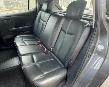 Серый Ниссан Лиф, объемом двигателя 0 л и пробегом 49 тыс. км за 9000 $, фото 9 на Automoto.ua