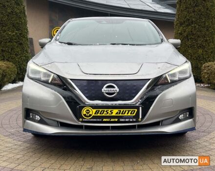 Серый Ниссан Лиф, объемом двигателя 62 л и пробегом 76 тыс. км за 16990 $, фото 1 на Automoto.ua