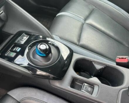 Серый Ниссан Лиф, объемом двигателя 0 л и пробегом 49 тыс. км за 9000 $, фото 7 на Automoto.ua