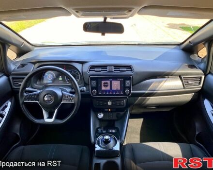 Сірий Ніссан Ліф, об'ємом двигуна 0 л та пробігом 48 тис. км за 17000 $, фото 10 на Automoto.ua