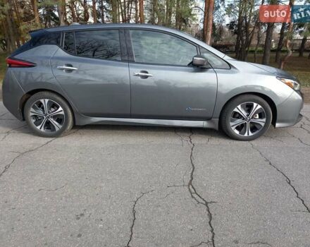 Серый Ниссан Лиф, объемом двигателя 0 л и пробегом 61 тыс. км за 14200 $, фото 20 на Automoto.ua