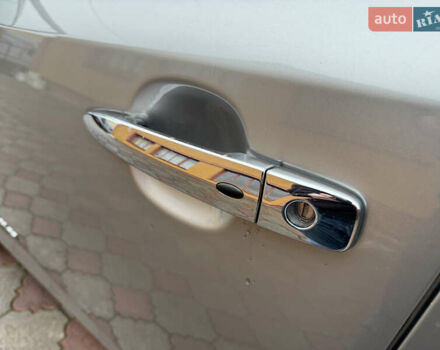 Сірий Ніссан Ліф, об'ємом двигуна 0 л та пробігом 80 тис. км за 15699 $, фото 11 на Automoto.ua