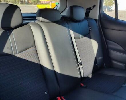 Сірий Ніссан Ліф, об'ємом двигуна 0 л та пробігом 62 тис. км за 14000 $, фото 18 на Automoto.ua