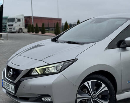 Серый Ниссан Лиф, объемом двигателя 0 л и пробегом 73 тыс. км за 13800 $, фото 4 на Automoto.ua