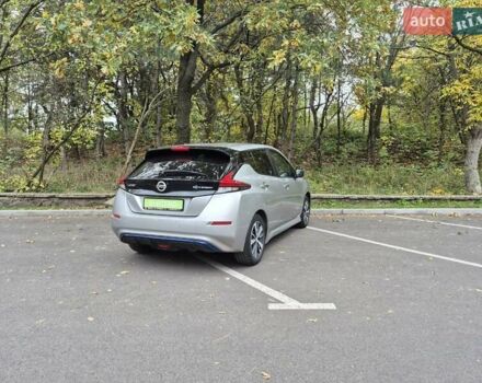 Серый Ниссан Лиф, объемом двигателя 0 л и пробегом 35 тыс. км за 15700 $, фото 5 на Automoto.ua