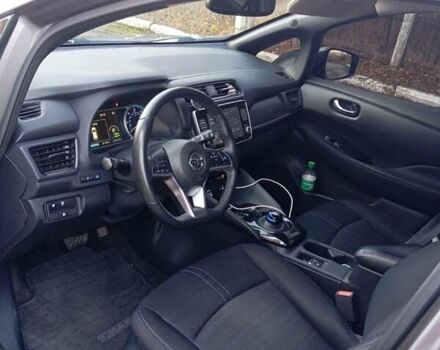 Серый Ниссан Лиф, объемом двигателя 0 л и пробегом 76 тыс. км за 16500 $, фото 11 на Automoto.ua