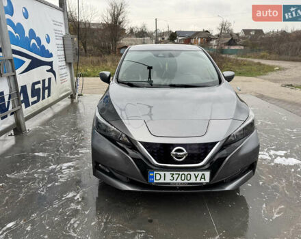 Серый Ниссан Лиф, объемом двигателя 0 л и пробегом 99 тыс. км за 12900 $, фото 1 на Automoto.ua