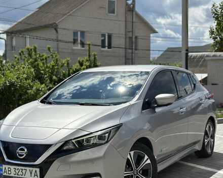 Серый Ниссан Лиф, объемом двигателя 0 л и пробегом 68 тыс. км за 13800 $, фото 4 на Automoto.ua