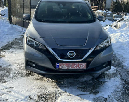 Серый Ниссан Лиф, объемом двигателя 0 л и пробегом 106 тыс. км за 12200 $, фото 1 на Automoto.ua