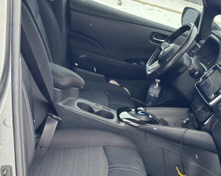 Сірий Ніссан Ліф, об'ємом двигуна 0 л та пробігом 78 тис. км за 14300 $, фото 30 на Automoto.ua