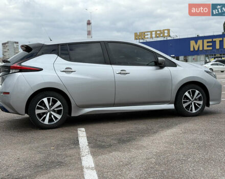 Сірий Ніссан Ліф, об'ємом двигуна 0 л та пробігом 148 тис. км за 13333 $, фото 4 на Automoto.ua