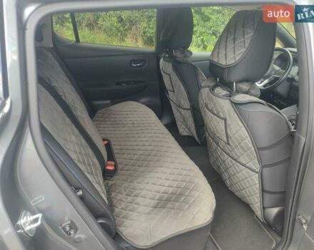Сірий Ніссан Ліф, об'ємом двигуна 0 л та пробігом 130 тис. км за 14500 $, фото 15 на Automoto.ua