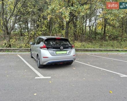 Серый Ниссан Лиф, объемом двигателя 0 л и пробегом 35 тыс. км за 15700 $, фото 11 на Automoto.ua