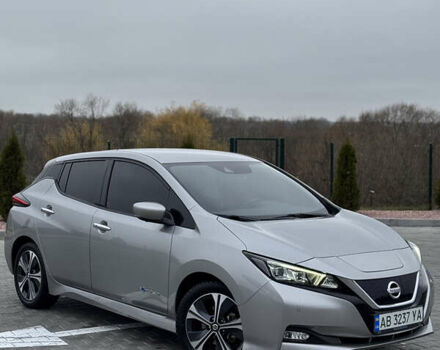 Серый Ниссан Лиф, объемом двигателя 0 л и пробегом 73 тыс. км за 13800 $, фото 11 на Automoto.ua