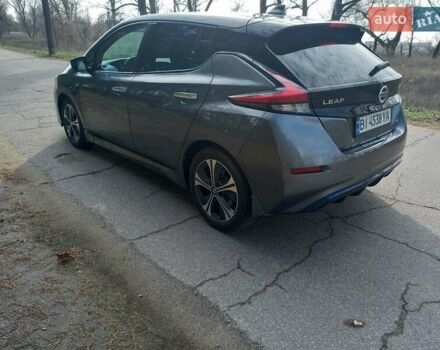 Серый Ниссан Лиф, объемом двигателя 0 л и пробегом 61 тыс. км за 14200 $, фото 17 на Automoto.ua