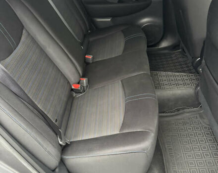 Серый Ниссан Лиф, объемом двигателя 0 л и пробегом 125 тыс. км за 9900 $, фото 28 на Automoto.ua