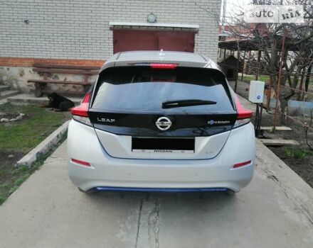 Сірий Ніссан Ліф, об'ємом двигуна 0 л та пробігом 30 тис. км за 19200 $, фото 7 на Automoto.ua