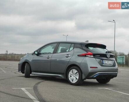 Серый Ниссан Лиф, объемом двигателя 0 л и пробегом 62 тыс. км за 13200 $, фото 13 на Automoto.ua