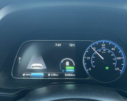 Серый Ниссан Лиф, объемом двигателя 0 л и пробегом 95 тыс. км за 13500 $, фото 7 на Automoto.ua