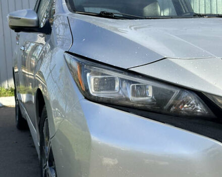 Серый Ниссан Лиф, объемом двигателя 0 л и пробегом 180 тыс. км за 11900 $, фото 4 на Automoto.ua