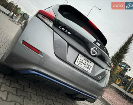 Сірий Ніссан Ліф, об'ємом двигуна 0 л та пробігом 52 тис. км за 18300 $, фото 10 на Automoto.ua