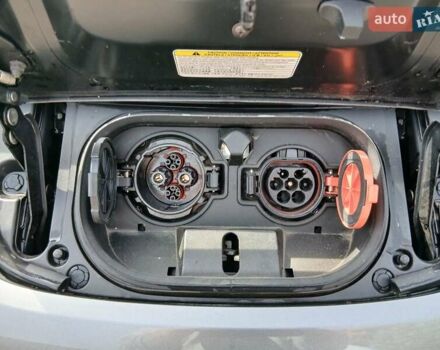 Серый Ниссан Лиф, объемом двигателя 0 л и пробегом 75 тыс. км за 14500 $, фото 20 на Automoto.ua