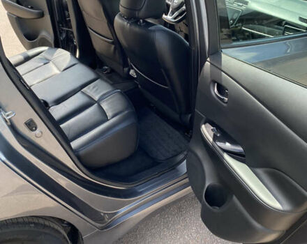 Сірий Ніссан Ліф, об'ємом двигуна 0 л та пробігом 105 тис. км за 14000 $, фото 12 на Automoto.ua