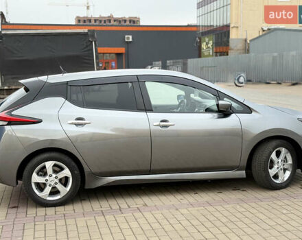 Сірий Ніссан Ліф, об'ємом двигуна 0 л та пробігом 39 тис. км за 13200 $, фото 26 на Automoto.ua