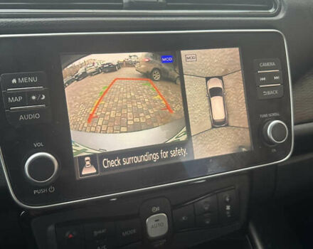 Серый Ниссан Лиф, объемом двигателя 0 л и пробегом 79 тыс. км за 14777 $, фото 17 на Automoto.ua