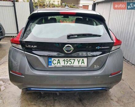 Серый Ниссан Лиф, объемом двигателя 0 л и пробегом 76 тыс. км за 16300 $, фото 8 на Automoto.ua