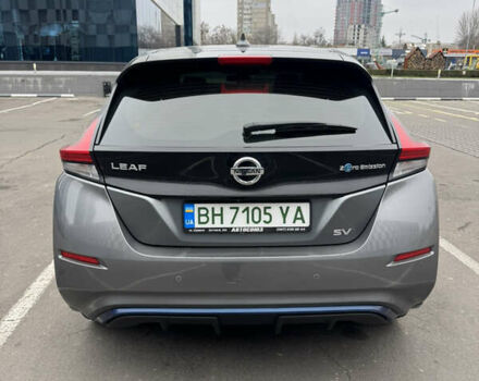 Серый Ниссан Лиф, объемом двигателя 0 л и пробегом 125 тыс. км за 9900 $, фото 10 на Automoto.ua