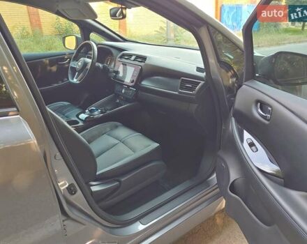 Сірий Ніссан Ліф, об'ємом двигуна 0 л та пробігом 32 тис. км за 18188 $, фото 10 на Automoto.ua