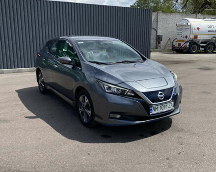 Сірий Ніссан Ліф, об'ємом двигуна 0 л та пробігом 105 тис. км за 14000 $, фото 2 на Automoto.ua