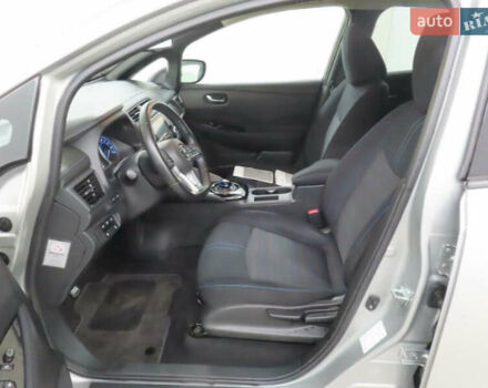 Серый Ниссан Лиф, объемом двигателя 0 л и пробегом 73 тыс. км за 13653 $, фото 6 на Automoto.ua