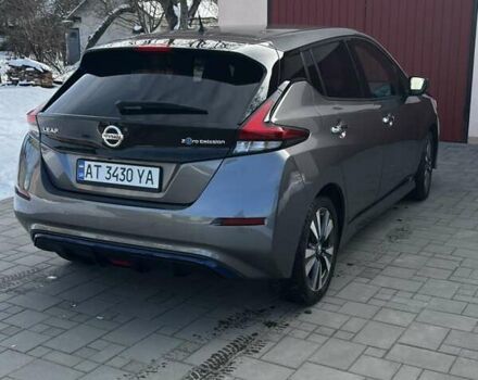 Сірий Ніссан Ліф, об'ємом двигуна 0 л та пробігом 52 тис. км за 14300 $, фото 3 на Automoto.ua