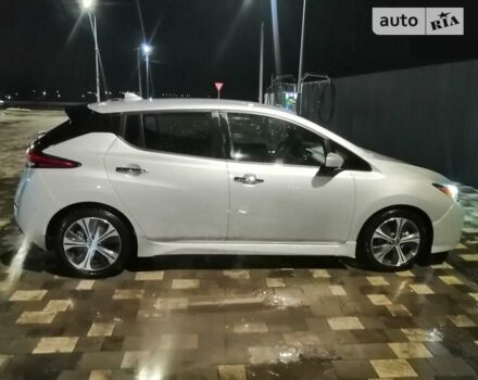 Сірий Ніссан Ліф, об'ємом двигуна 0 л та пробігом 30 тис. км за 19200 $, фото 18 на Automoto.ua