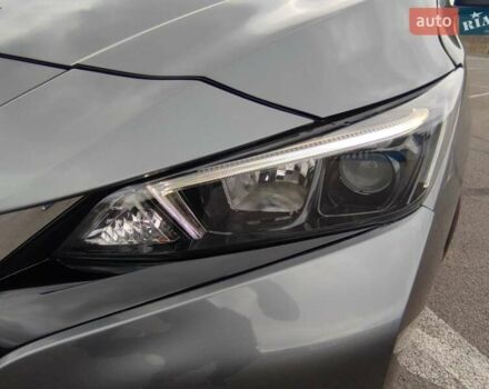 Серый Ниссан Лиф, объемом двигателя 0 л и пробегом 62 тыс. км за 13200 $, фото 2 на Automoto.ua