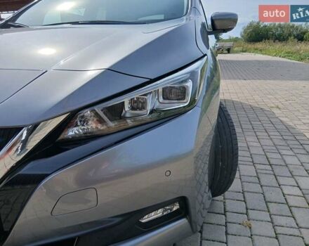 Серый Ниссан Лиф, объемом двигателя 0 л и пробегом 75 тыс. км за 14500 $, фото 19 на Automoto.ua