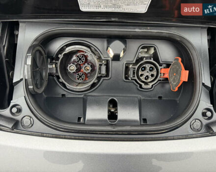 Серый Ниссан Лиф, объемом двигателя 0 л и пробегом 125 тыс. км за 9900 $, фото 36 на Automoto.ua