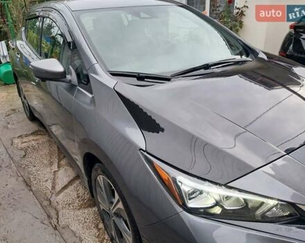 Серый Ниссан Лиф, объемом двигателя 0 л и пробегом 76 тыс. км за 16300 $, фото 2 на Automoto.ua