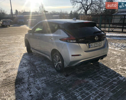 Сірий Ніссан Ліф, об'ємом двигуна 0 л та пробігом 83 тис. км за 15100 $, фото 6 на Automoto.ua