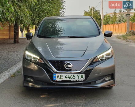 Сірий Ніссан Ліф, об'ємом двигуна 0 л та пробігом 32 тис. км за 18188 $, фото 2 на Automoto.ua