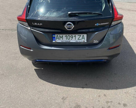 Сірий Ніссан Ліф, об'ємом двигуна 0 л та пробігом 105 тис. км за 14000 $, фото 5 на Automoto.ua